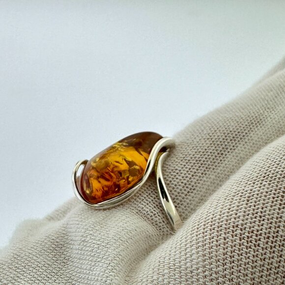 925 Sterling Silver Amber Teardrop Ring - Size 9.5 - Picture 3 of 15